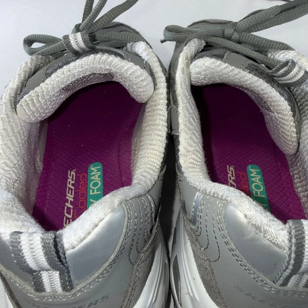 Skechers D' Lites 11936W Gray Casual Cushioned Shoes Sneakers Women's Size 9.5